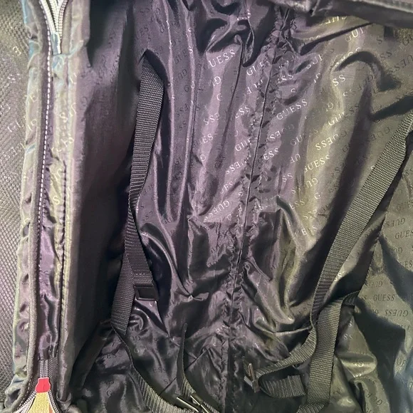 Guess Luggage - Picture 6 of 10